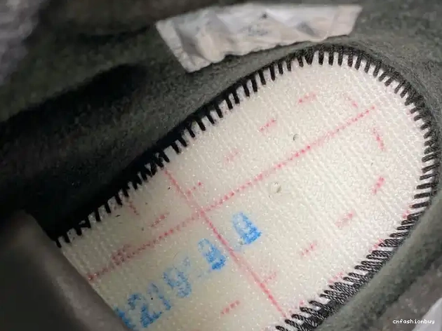 CT8480-001 Black Off-White x 5 Air Jordan 0531